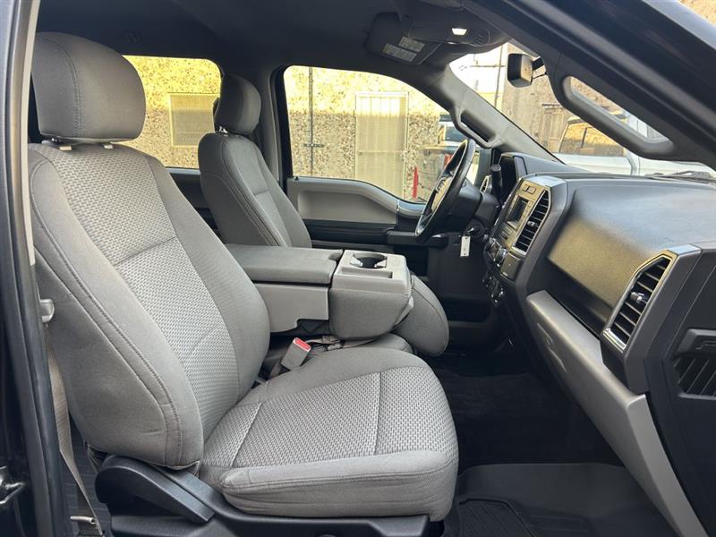 Ford F-150 XL SuperCrew 5.5-ft. Bed 4WD 2016