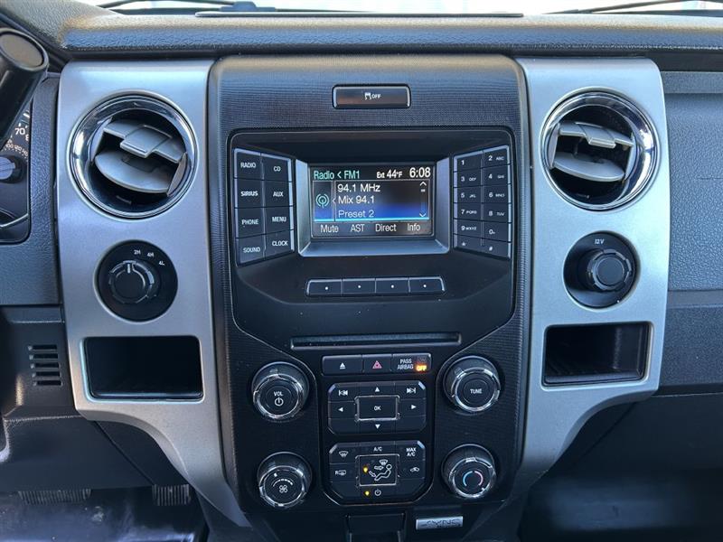 Ford F-150 XL SuperCab 8-ft. Bed 4WD 2013