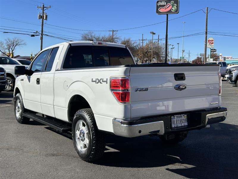 Ford F-150 XL SuperCab 8-ft. Bed 4WD 2013