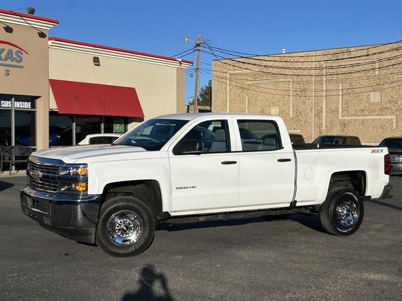 Chevrolet Silverado 2500 LT Crew Cab 4WD 2016