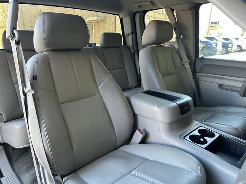 Chevrolet Silverado 1500 LTZ Ext Cab 4WD 2012