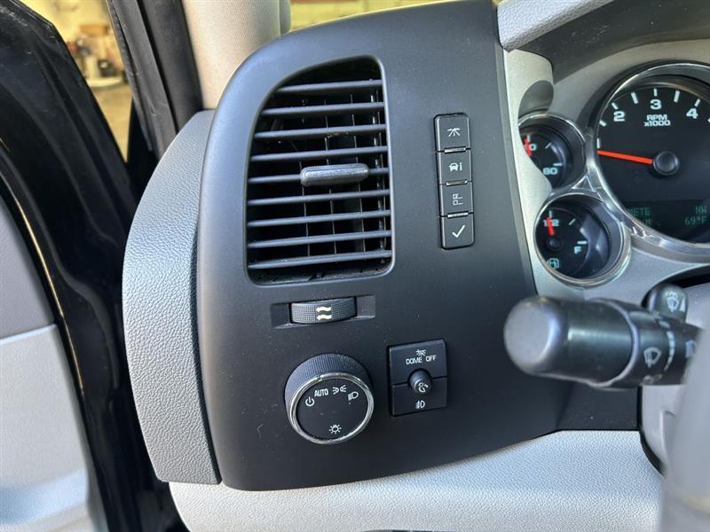 Chevrolet Silverado 1500 LTZ Ext Cab 4WD 2012