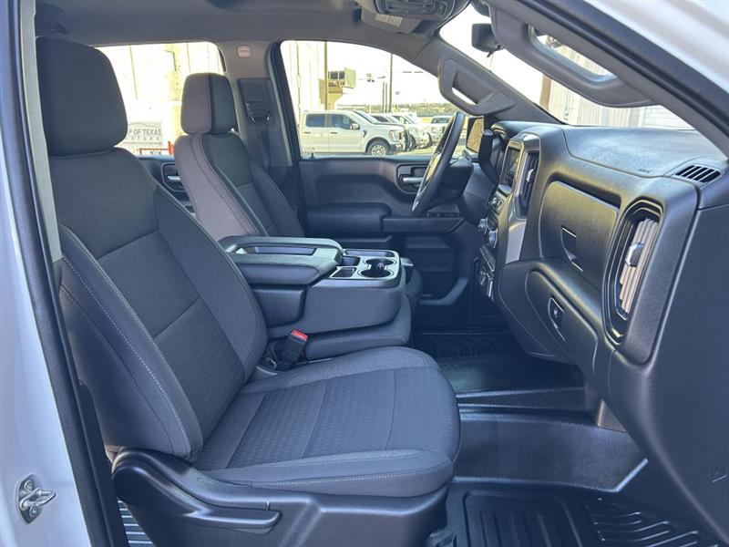 Chevrolet Silverado 1500 LT Crew Cab 4WD 2022