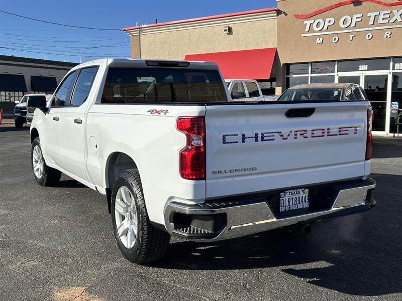 Chevrolet Silverado 1500 LT Crew Cab 4WD 2022