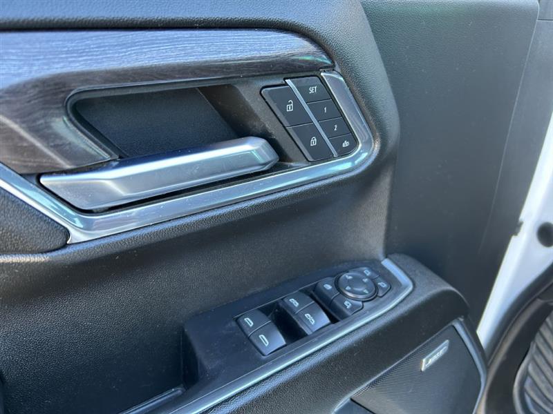 Chevrolet Silverado 1500 LTZ Crew Cab 4WD 2023