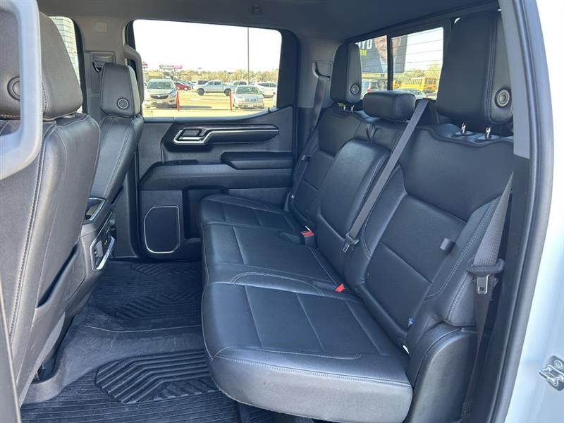 Chevrolet Silverado 1500 LTZ Crew Cab 4WD 2023