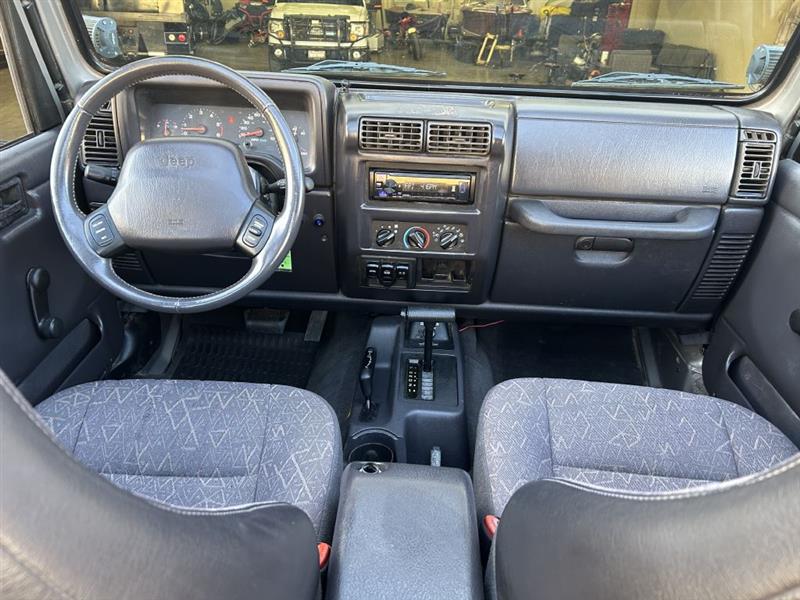 Jeep Wrangler Sport 2001