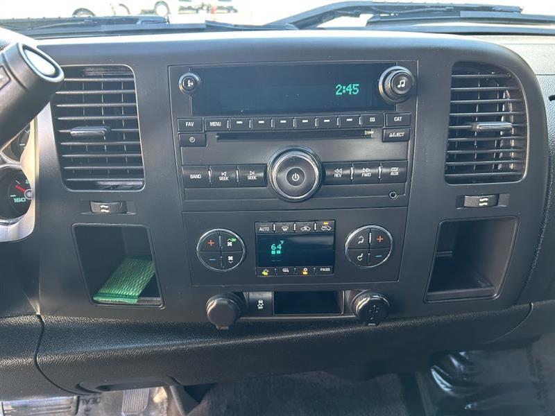 GMC Sierra 1500 SLT Ext. Cab 2WD 2013