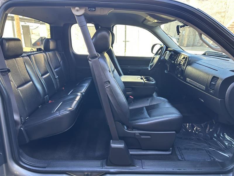 GMC Sierra 1500 SLT Ext. Cab 2WD 2013