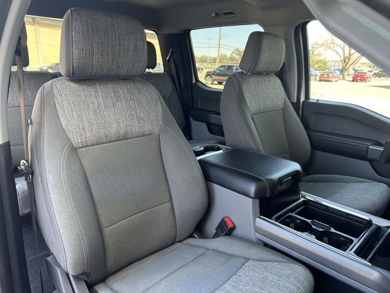 Ford F-250 SD XLT Crew Cab 4WD 2023