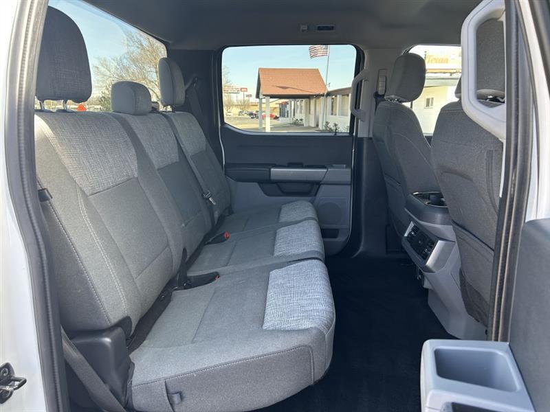 Ford F-250 SD XLT Crew Cab 4WD 2023