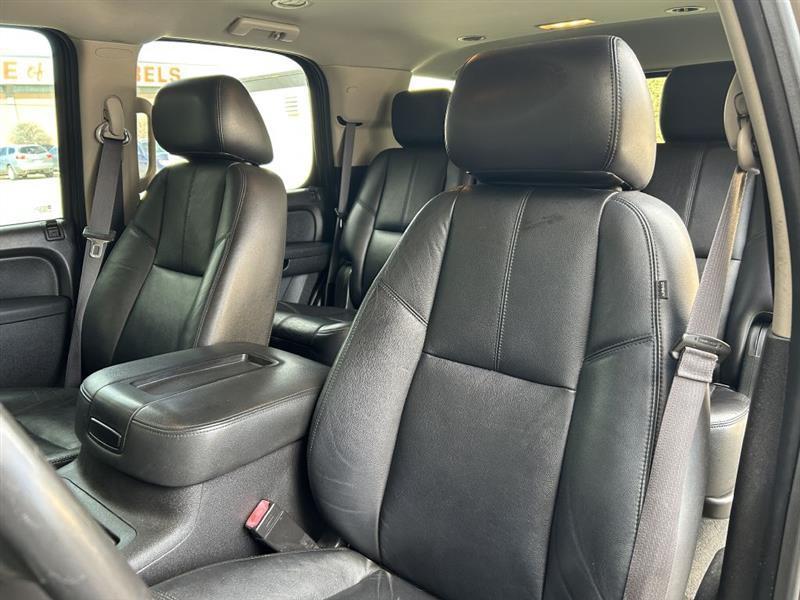 Chevrolet Tahoe LTZ 2WD 2013