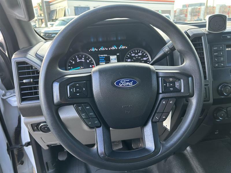 Ford F-250 SD XLT Crew Cab 4WD 2022