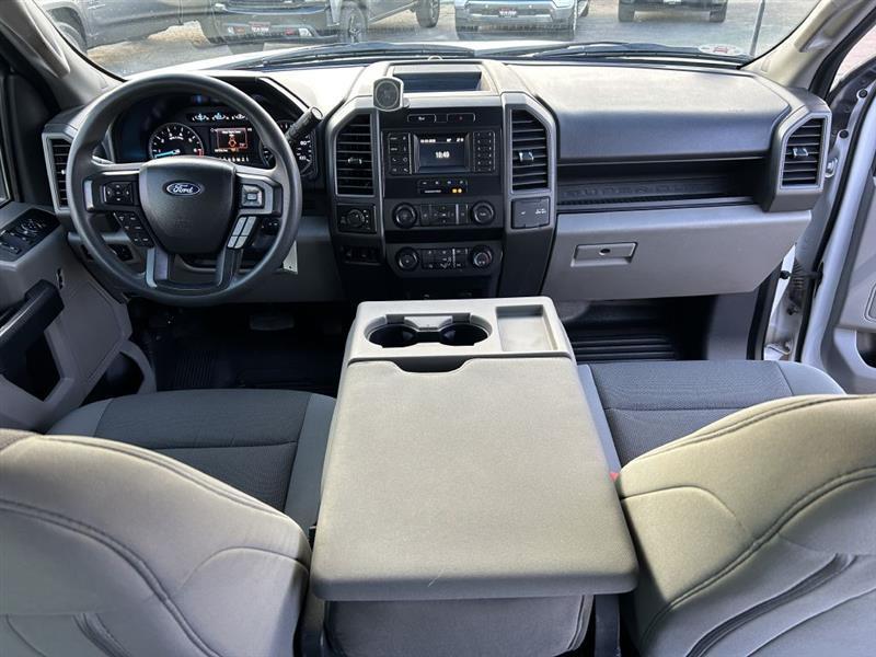 Ford F-250 SD XLT Crew Cab 4WD 2022