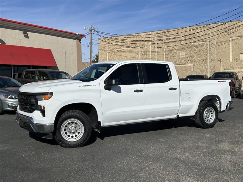 Chevrolet Silverado 1500 1LT Crew Cab 4WD 2022