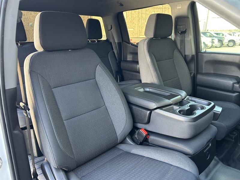 Chevrolet Silverado 1500 1LT Crew Cab 4WD 2022