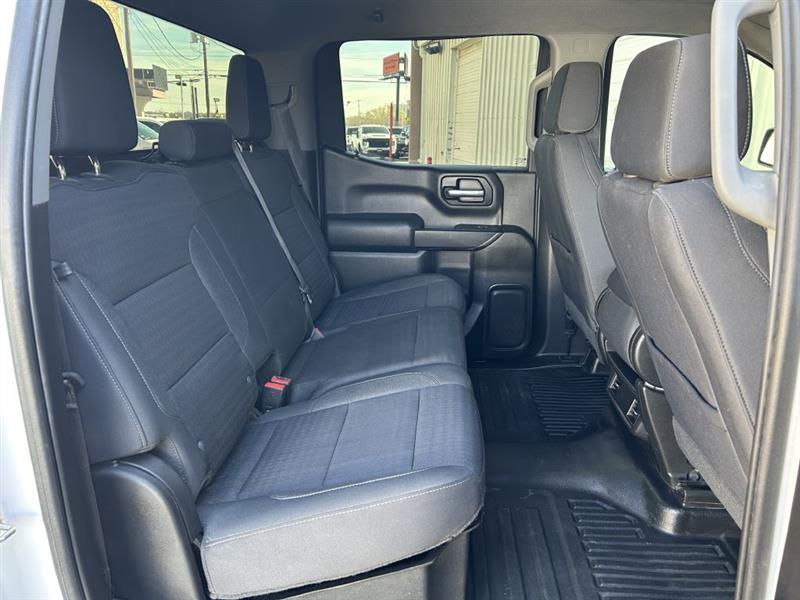 Chevrolet Silverado 1500 1LT Crew Cab 4WD 2022