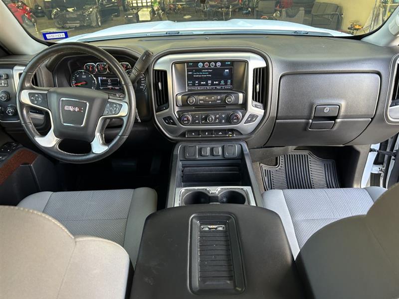 GMC Sierra 1500 SLE Double Cab 4WD 2017