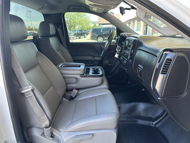 Chevrolet Silverado 1500 Short Bed 2WD 2016