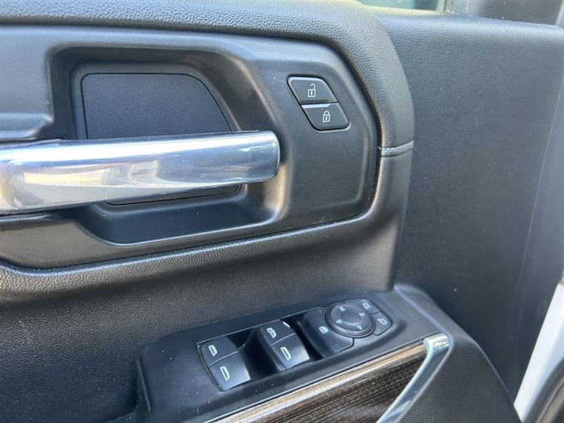 Chevrolet Silverado 2500HD LT Crew Cab Long Box 4WD 2020
