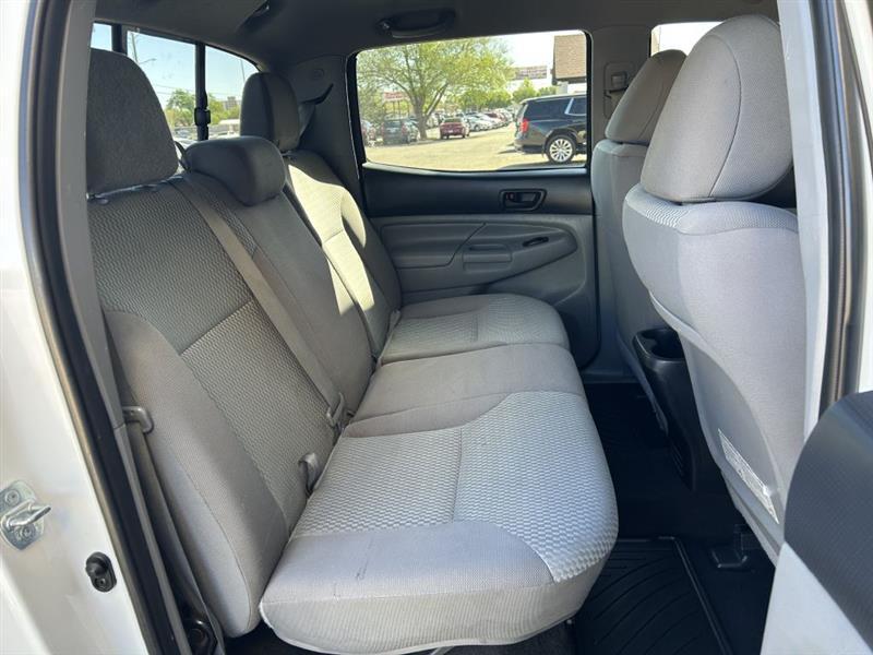 Toyota Tacoma PreRunner Double Cab V6 Auto 2WD 2013