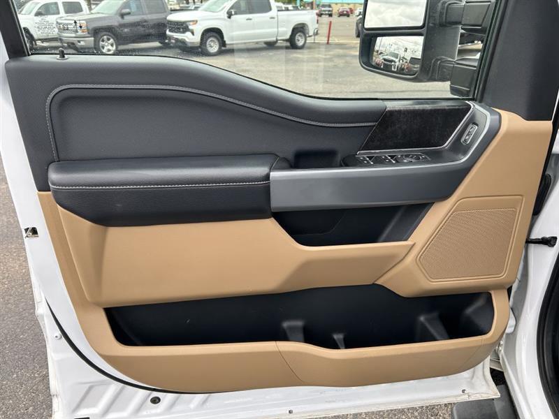 Ford F-150 XLT SuperCrew 4WD 2022