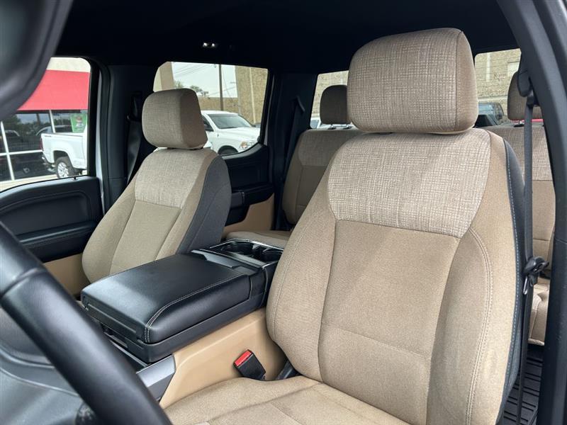 Ford F-150 XLT SuperCrew 4WD 2022