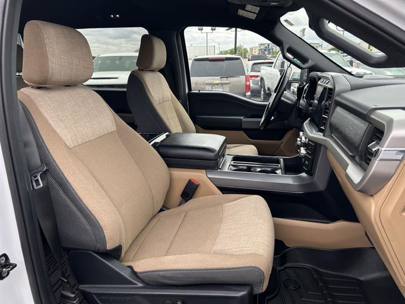 Ford F-150 XLT SuperCrew 4WD 2022