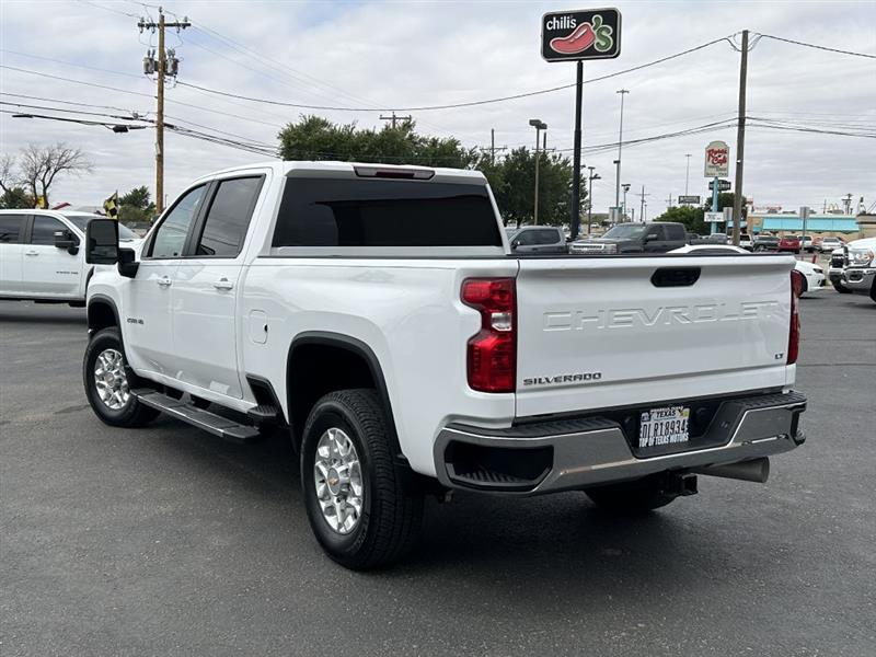 Chevrolet Silverado 2500HD LT Crew Cab 4WD 2023