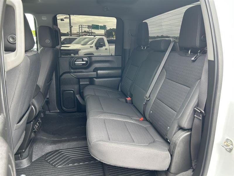 Chevrolet Silverado 2500HD LT Crew Cab 4WD 2023