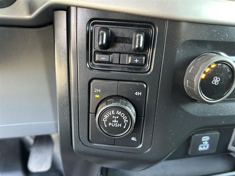 Ford F-150 XL SuperCrew 6.5-ft. Bed 4WD 2022