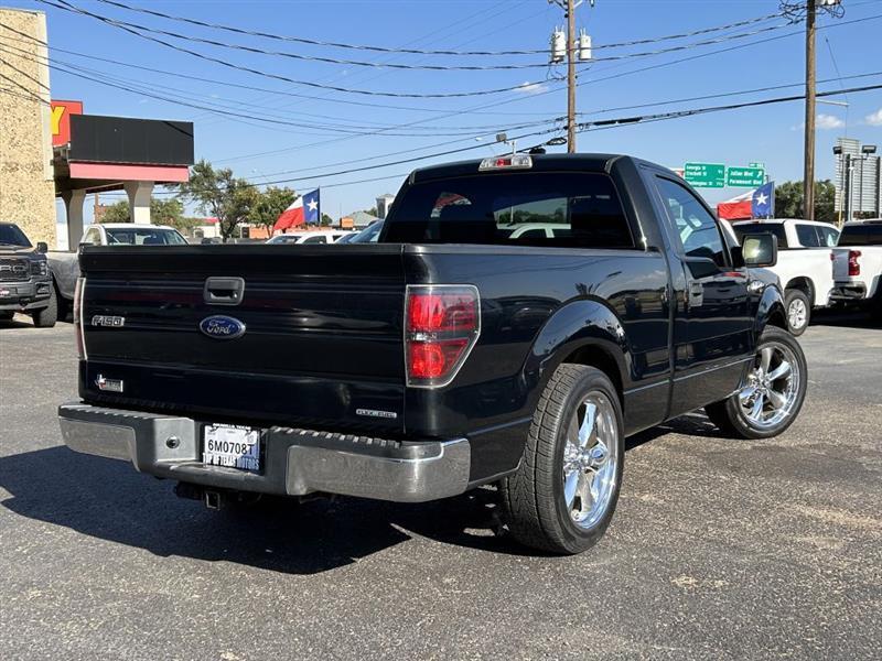 Ford F-150 XLT 8-ft. Bed 2WD 2013