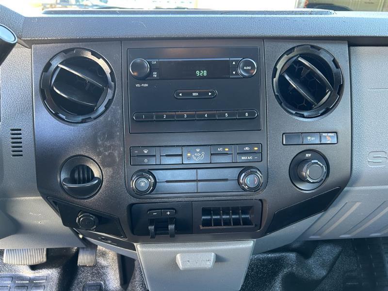 Ford F-250 SD XLT SuperCab 2WD 2013