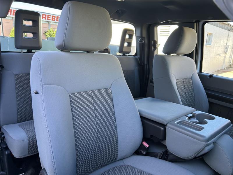 Ford F-250 SD XLT SuperCab 2WD 2013