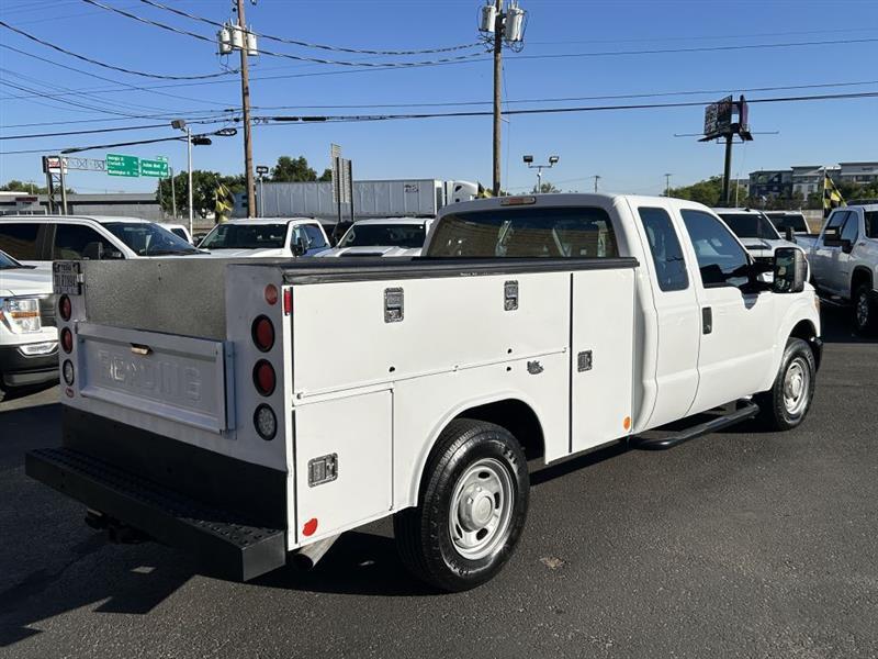 Ford F-250 SD XLT SuperCab 2WD 2013
