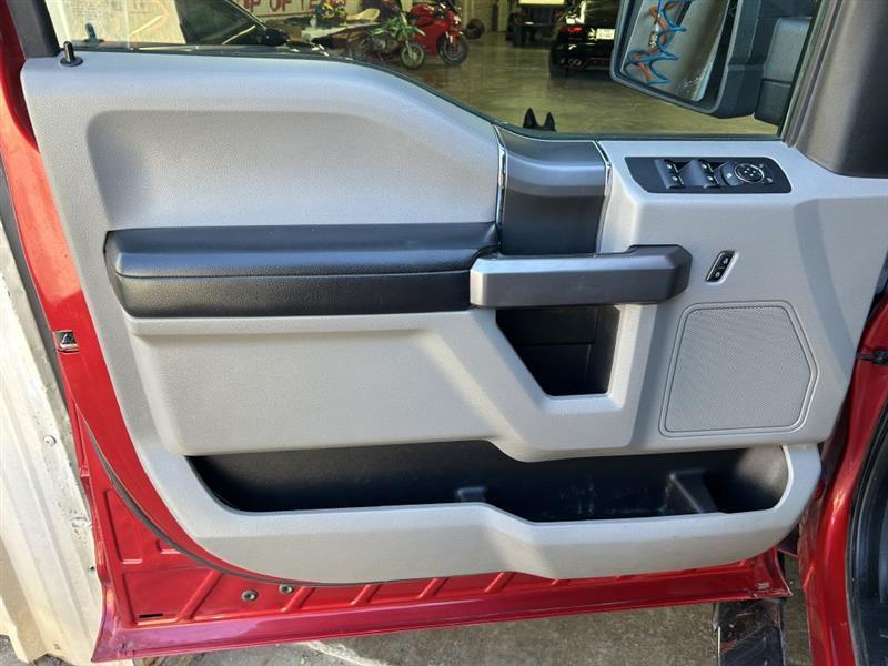 Ford F-150 XLT SuperCrew 4WD 2020