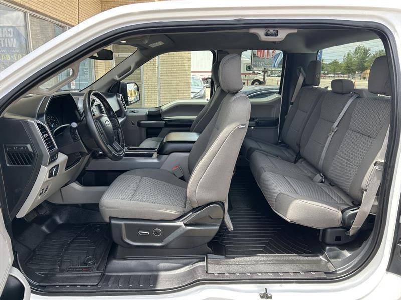 Ford F-150 XLT SuperCrew 4WD 2018