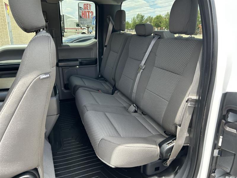 Ford F-150 XLT SuperCrew 4WD 2018