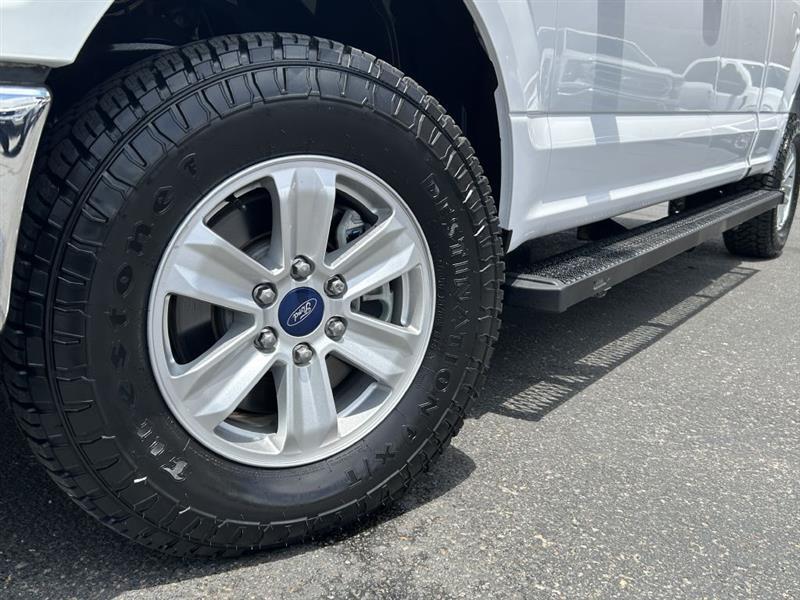 Ford F-150 XLT SuperCrew 4WD 2018