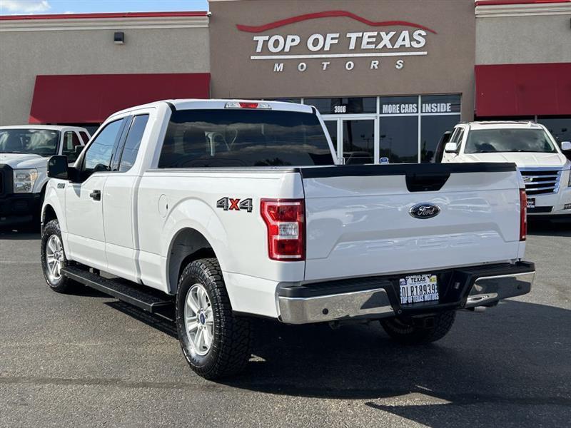 Ford F-150 XLT SuperCrew 4WD 2018