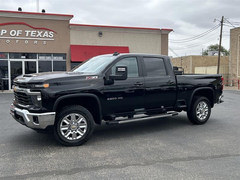 Chevrolet Silverado 2500HD LT Crew Cab Short Bed 4WD 2024