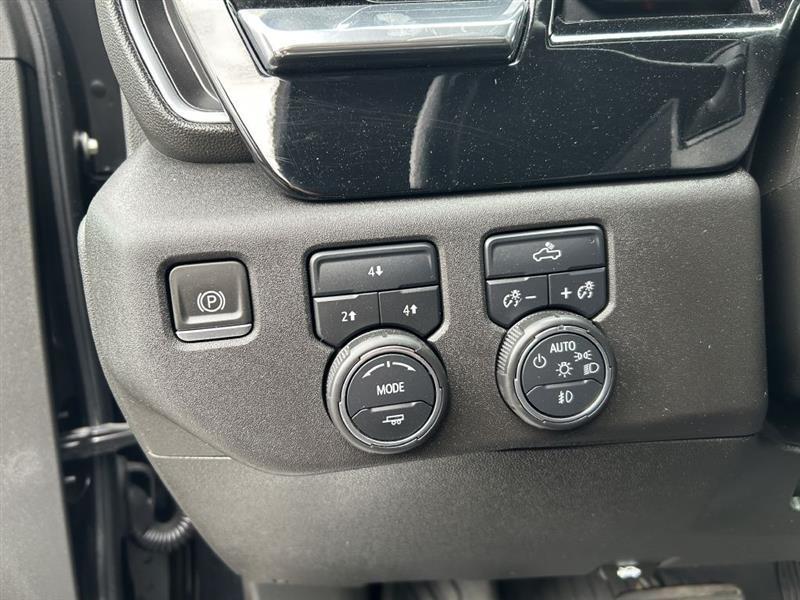Chevrolet Silverado 2500HD LT Crew Cab Short Bed 4WD 2024