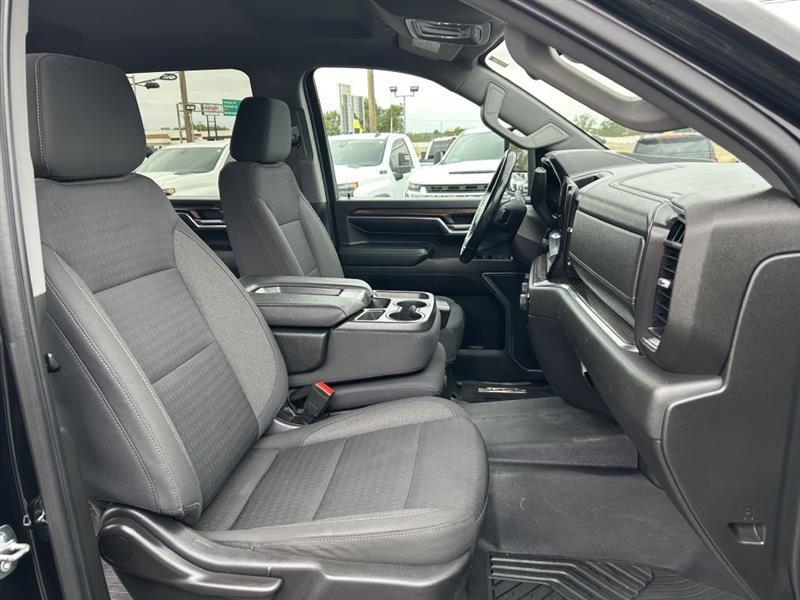 Chevrolet Silverado 2500HD LT Crew Cab Short Bed 4WD 2024