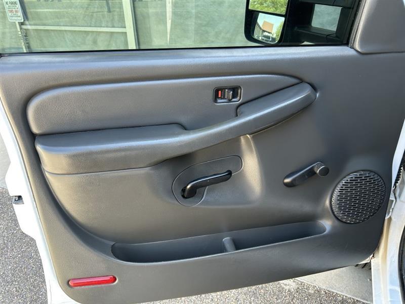 Chevrolet Silverado 3500HD Regular Cab 2WD 2007