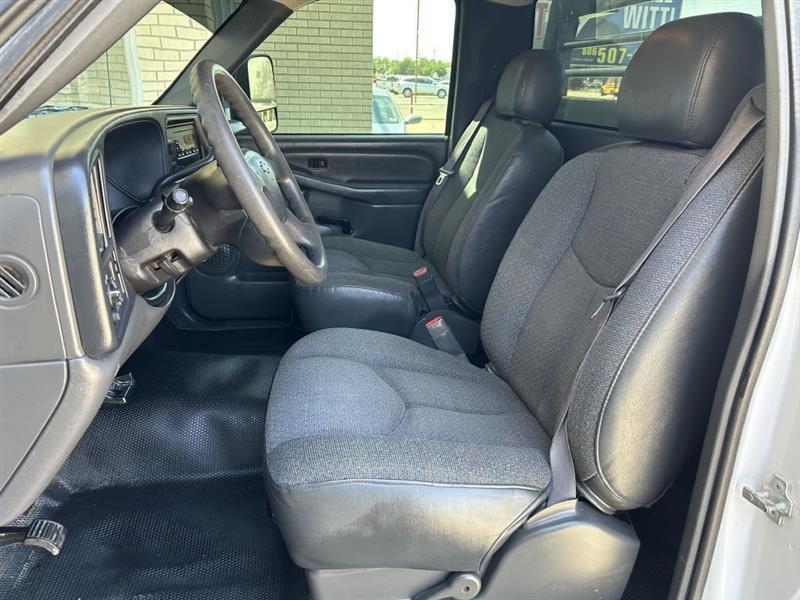 Chevrolet Silverado 3500HD Regular Cab 2WD 2007