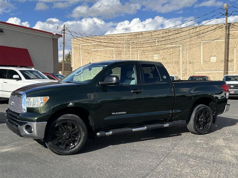Toyota Tundra Tundra-Grade Double Cab 4.6L 2WD 2012