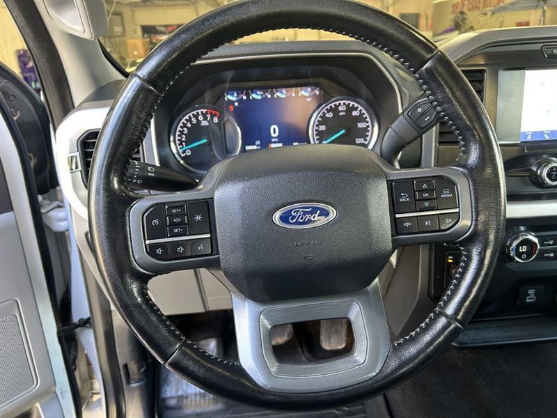 Ford F-150 XLT SuperCrew 4WD 2021