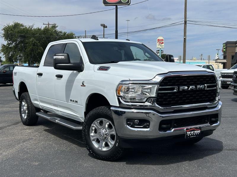 RAM 2500 Tradesman Crew Cab SWB 4WD 2024