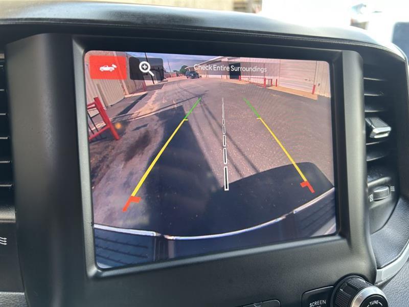 RAM 2500 Tradesman Crew Cab SWB 4WD 2024