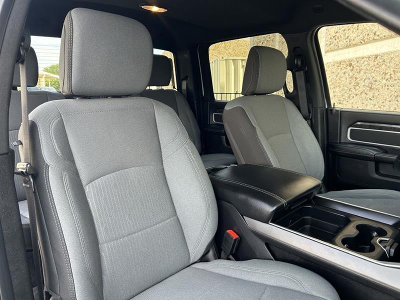 RAM 2500 Tradesman Crew Cab SWB 4WD 2024